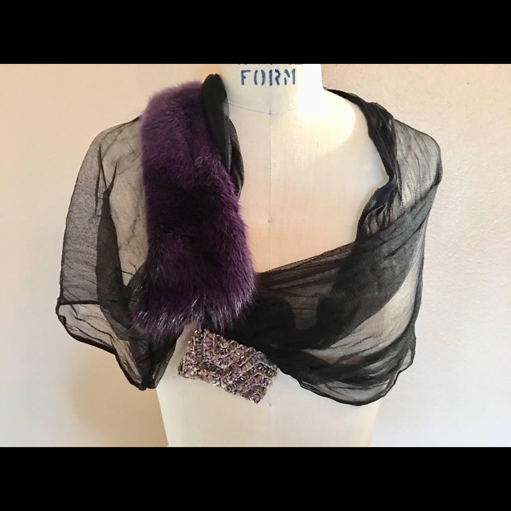 Unique Art Deco Wrap